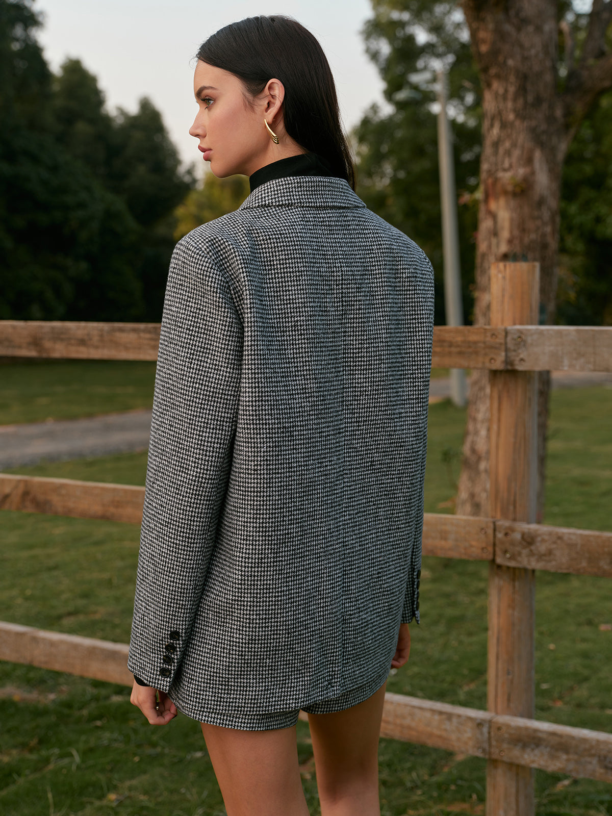 Women’s Luxury Tweed Blazer – Houndstooth Long Sleeve Classic Fit - Double-Breasted