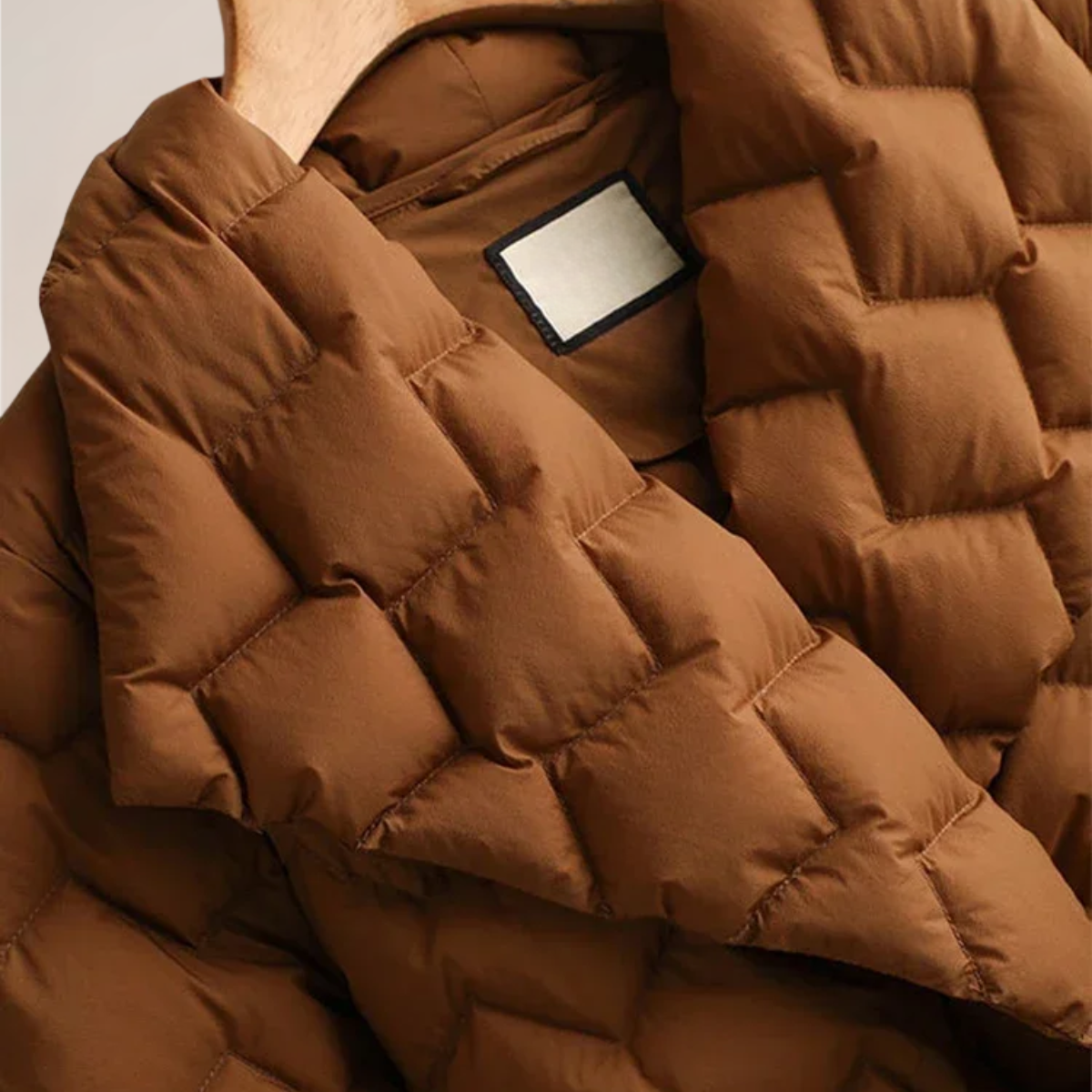 Women’s Puffer Jacket – Quilted Design – Belted Waist – Elegant Fit